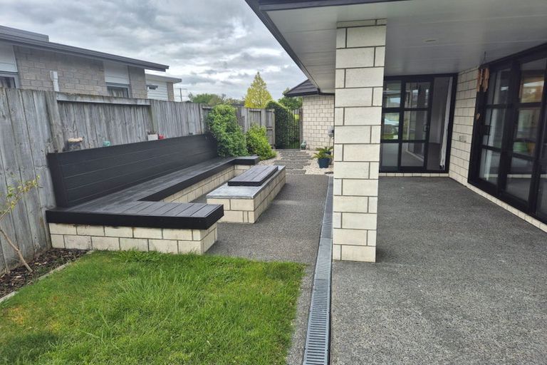 Photo of property in 18 Teatree Close, Huntington, Hamilton, 3210