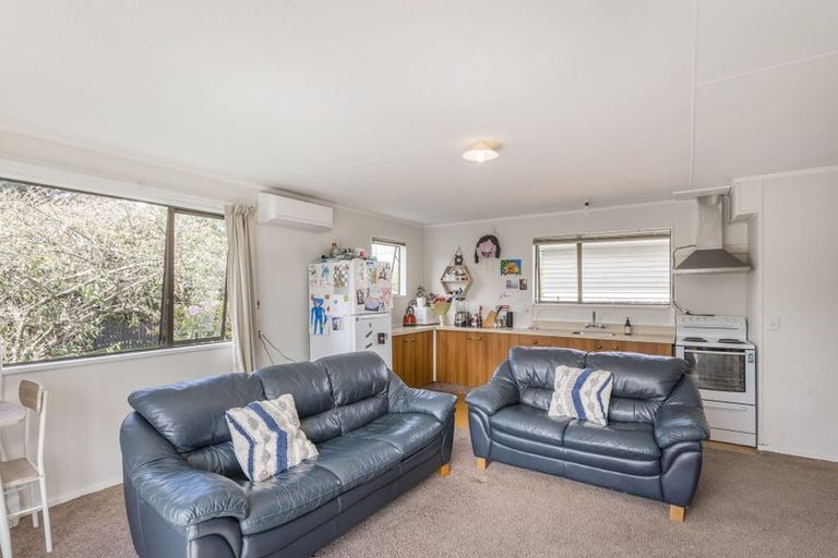 Photo of property in 36 Anaru Street, Raumati Beach, Paraparaumu, 5032