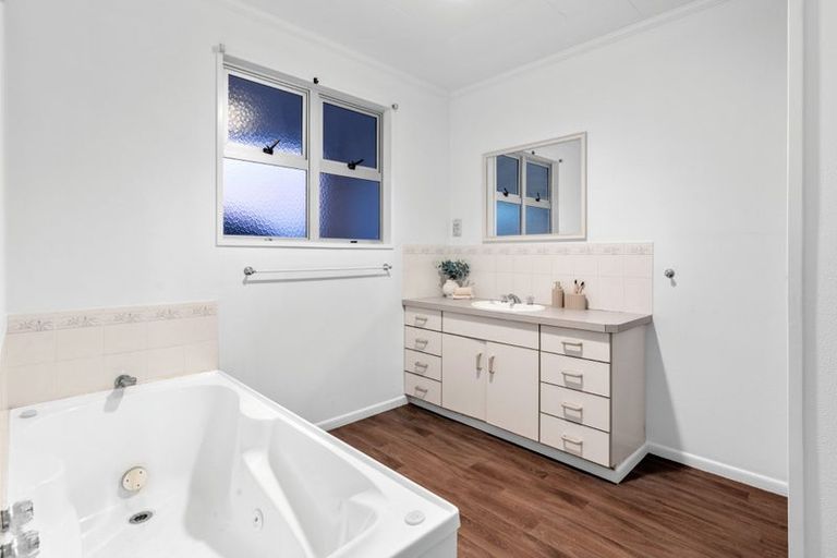 Photo of property in 23 Terrace Avenue, Mount Maunganui, 3116