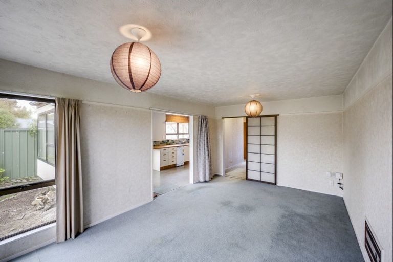 Photo of property in 2/12 Lannie Place, Greenmeadows, Napier, 4112