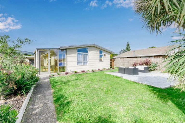 Photo of property in 110 Hillcrest Road, Raumati Beach, Paraparaumu, 5032