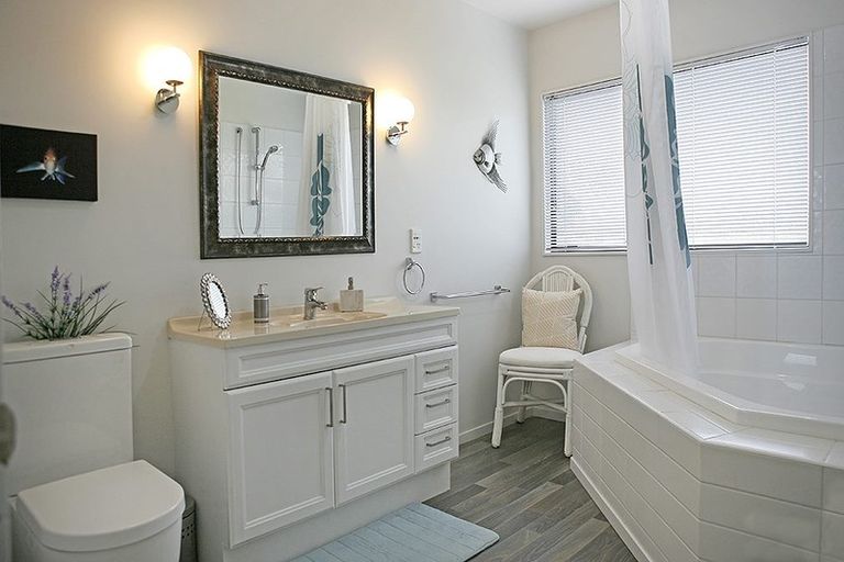 Photo of property in 42 Campbell Drive, Warkworth, 0910