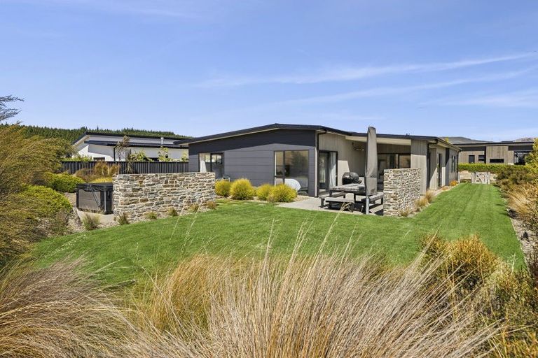 Photo of property in 75 Infinity Drive, Wanaka, 9305