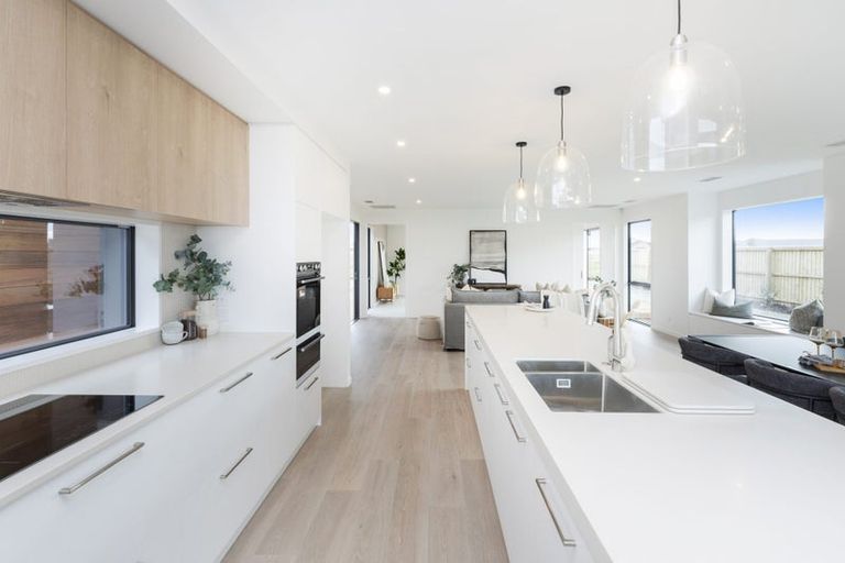 Photo of property in 90 Ridgeland Way, West Melton, 7618