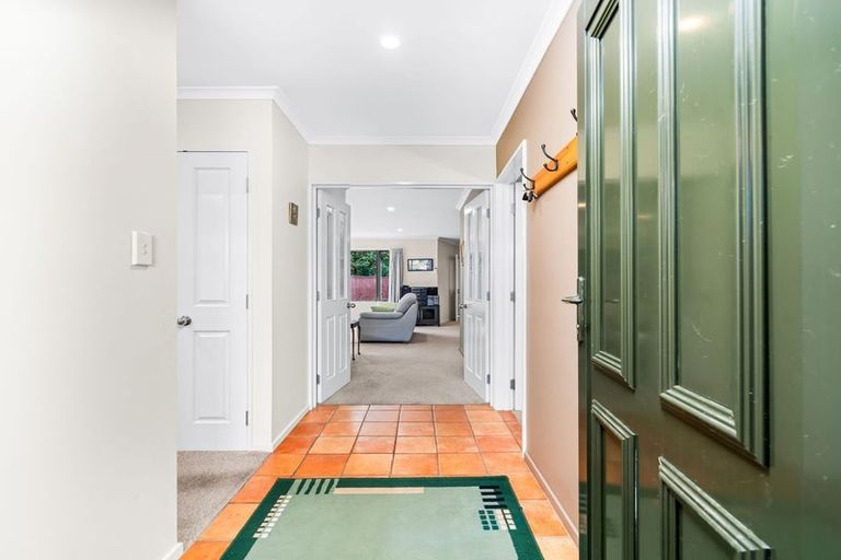 Photo of property in 8 Thornaby Close, Burnside, Christchurch, 8053