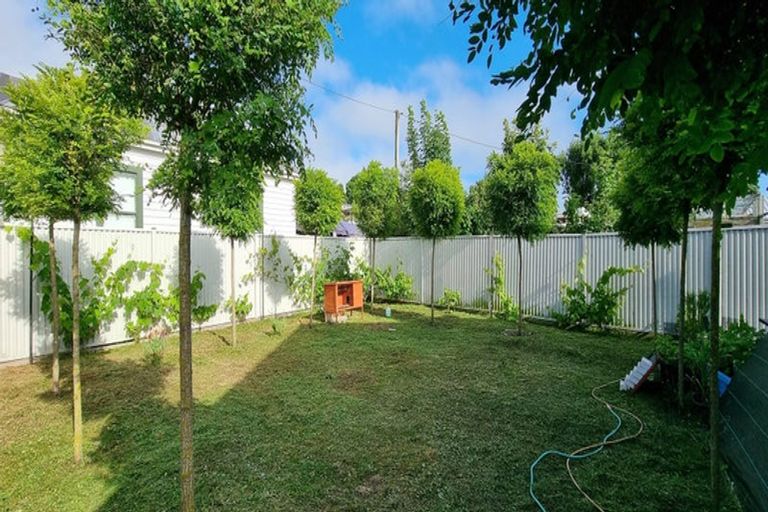 Photo of property in 71 Hokonui Drive, Gore, 9710