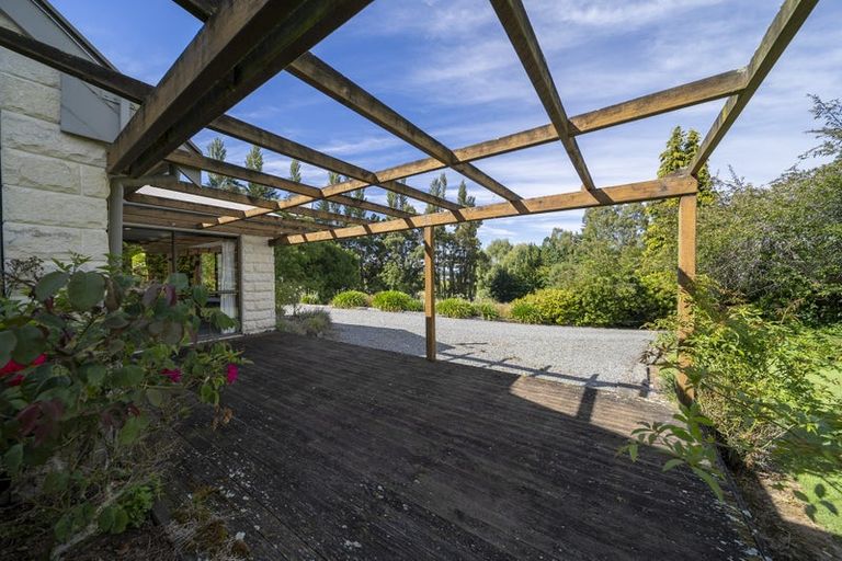 Photo of property in 72 Bush Street, Lumsden, 9730