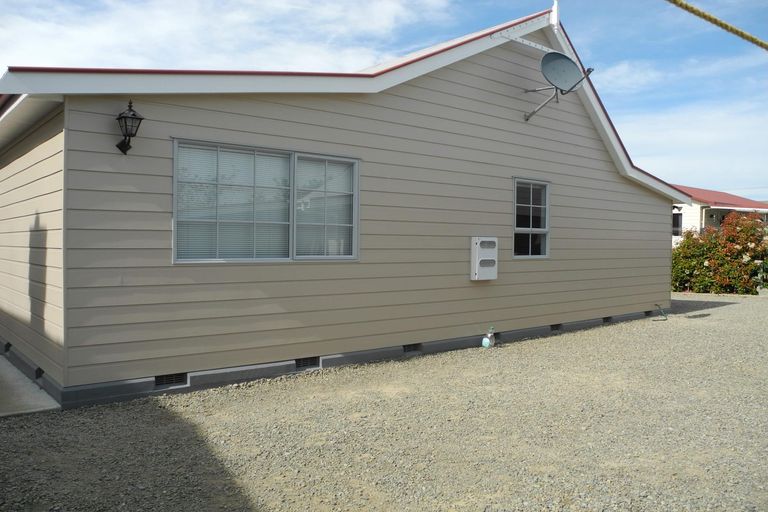 Photo of property in 12 Exeter Street, Waimate, 7924