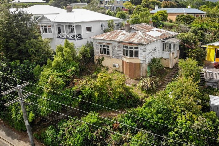 Photo of property in 60 Gladstone Road, Dalmore, Dunedin, 9010