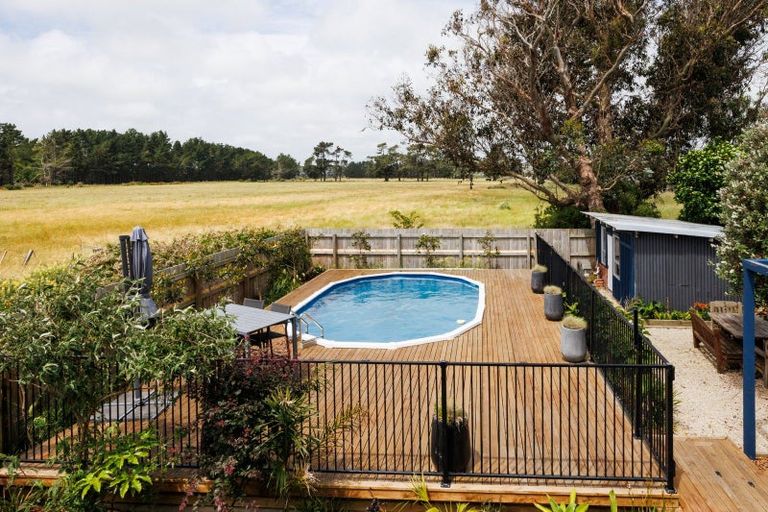 Photo of property in 38 Russell Street, Foxton, 4814