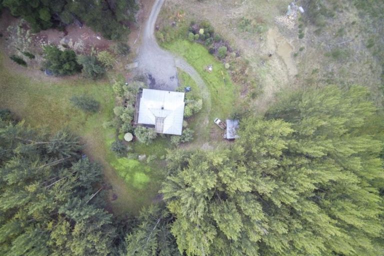 Photo of property in 2175 Main Road North, Sefton, Amberley, 7481