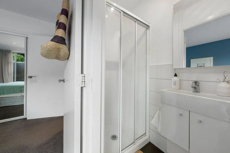 Photo of property in 1/5 Whareora Terrace, Cashmere, Christchurch, 8022