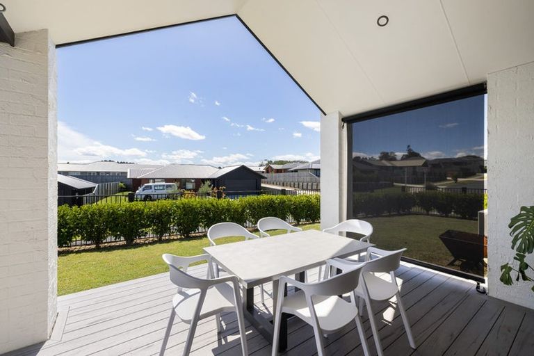 Photo of property in 28 Acacia Avenue, Kihikihi, Te Awamutu, 3800