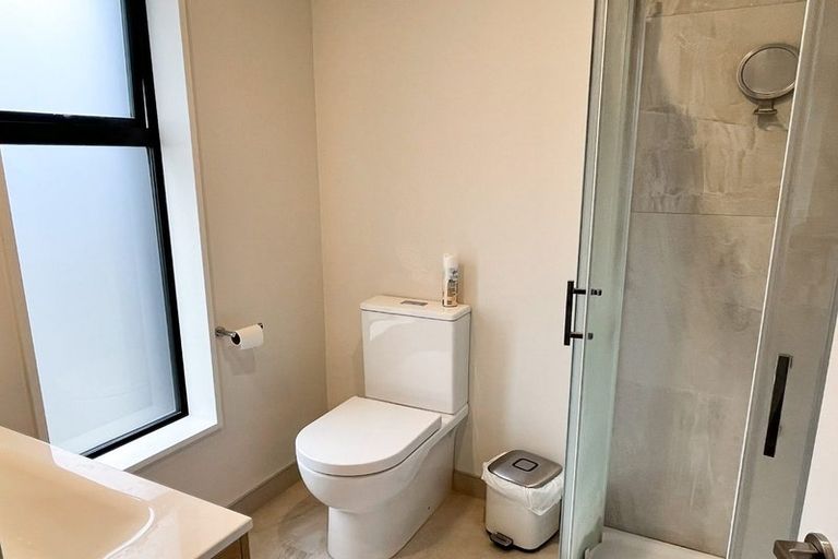 Photo of property in 2/16 Devon Street, Sydenham, Christchurch, 8023