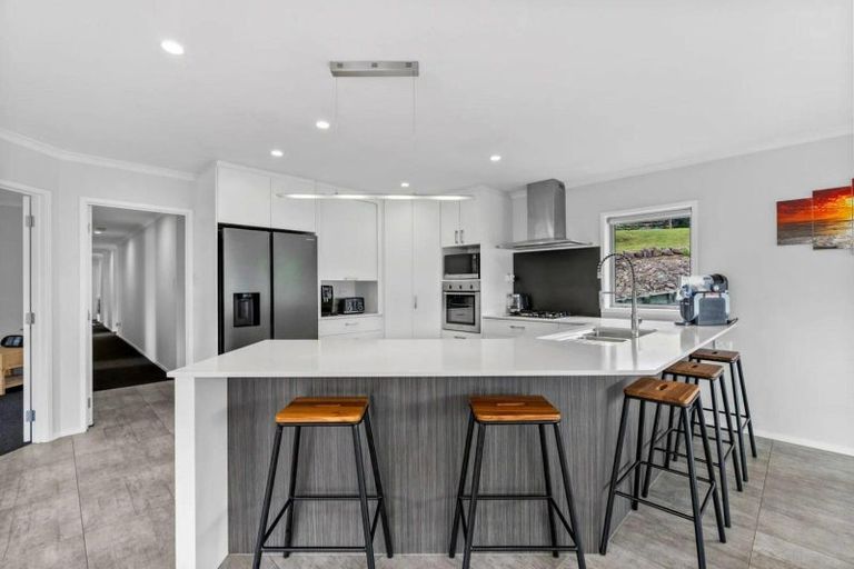 Photo of property in 12 Catherin Servant Close, Maunu, Whangarei, 0110