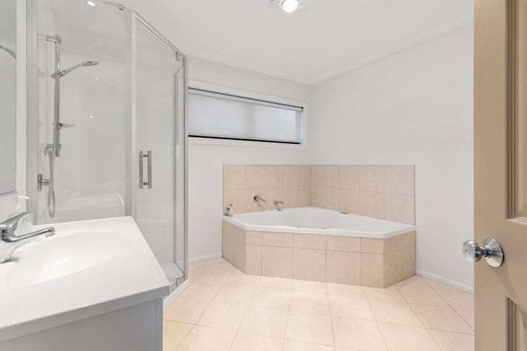 Photo of property in 18 Ashgrove Place, Ohauiti, Tauranga, 3112