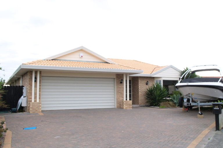 Photo of property in 14 Aspatria Place, Northpark, Auckland, 2013