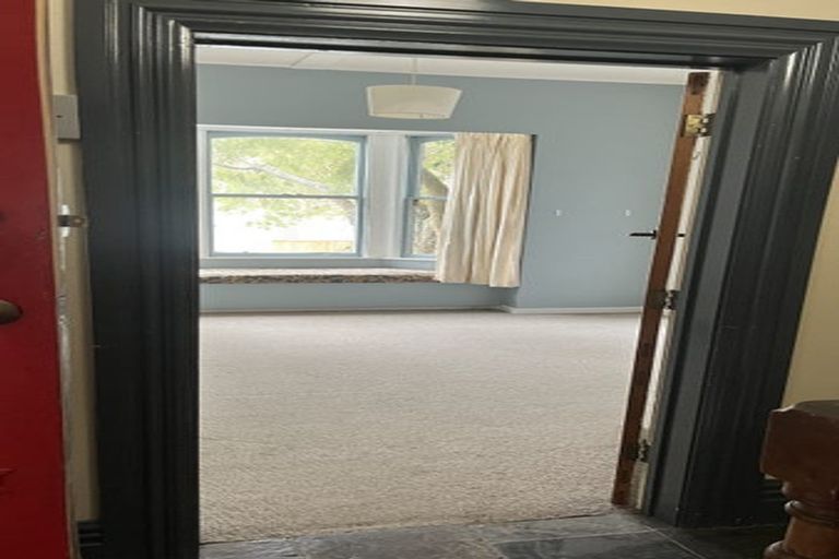 Photo of property in 112 Aro Street, Aro Valley, Wellington, 6021