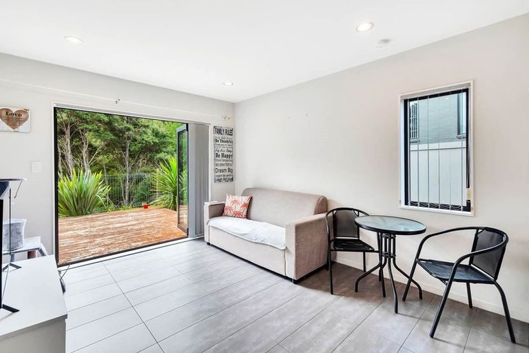 Photo of property in 64 Makamaka Lane, Albany Heights, Auckland, 0632