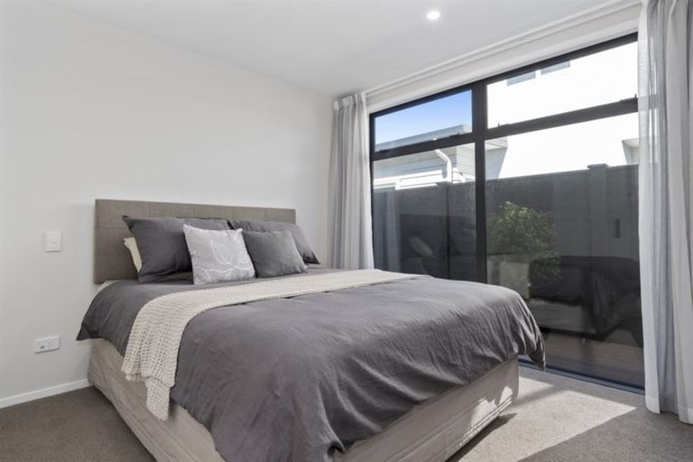 Photo of property in 15 Makura Drive, Papamoa Beach, Papamoa, 3118