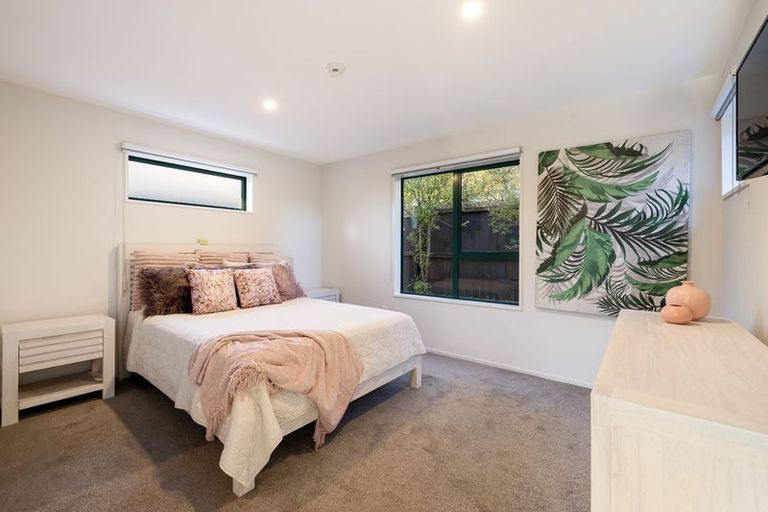 Photo of property in 164 Queenspark Drive, Parklands, Christchurch, 8083