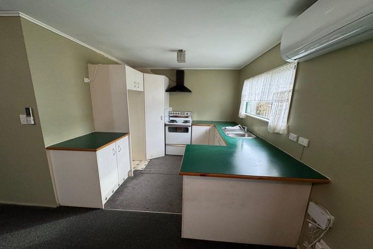 Photo of property in 12 Friedlanders Road, Manurewa, Auckland, 2102