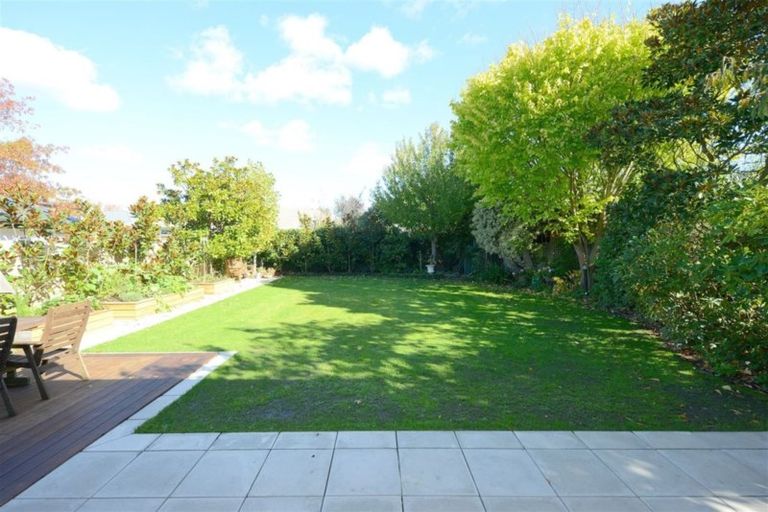 Photo of property in 45 Urunga Avenue, Strowan, Christchurch, 8052