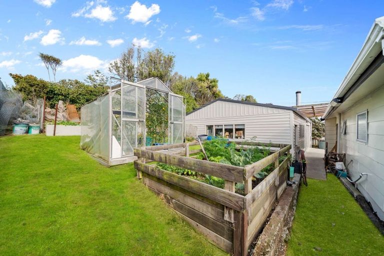 Photo of property in 29 Hill Street, Kaka Point, Balclutha, 9271