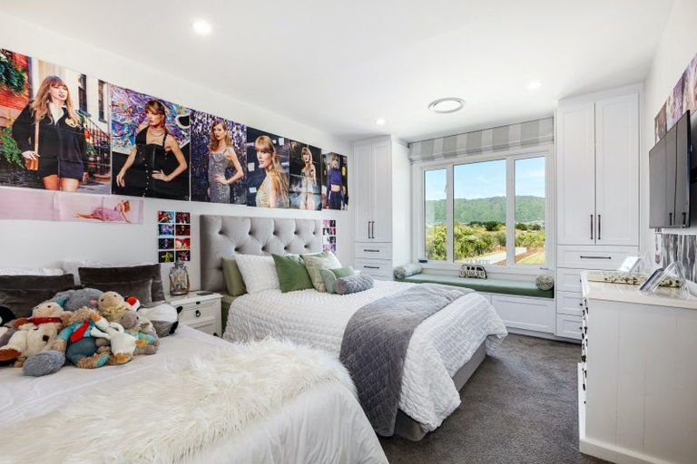 Photo of property in 87 Rutherford Drive, Waikanae Beach, Waikanae, 5036