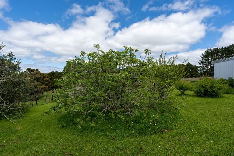 Photo of property in 33 Signal Road, Okaihau, 0475