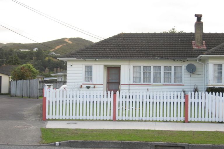 Photo of property in 3/72 Dyer Street, Epuni, Lower Hutt, 5011