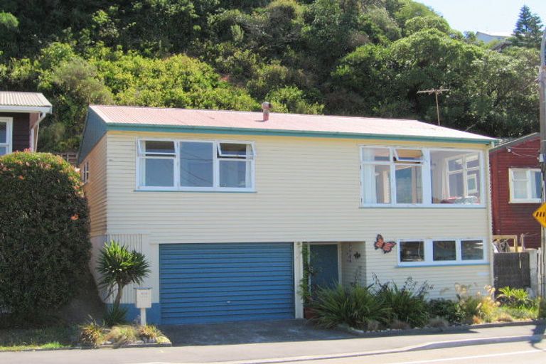 Photo of property in 418 Evans Bay Parade, Hataitai, Wellington, 6021