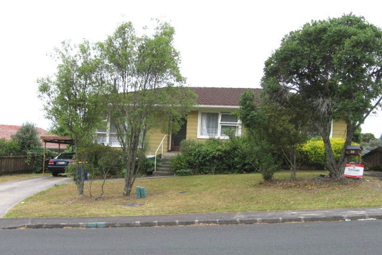 Photo of property in 50 Tamahere Drive, Glenfield, Auckland, 0629
