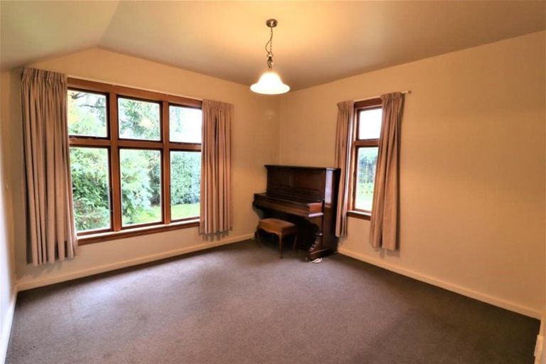 Photo of property in 6 Saint John Street, Southbridge, 7602