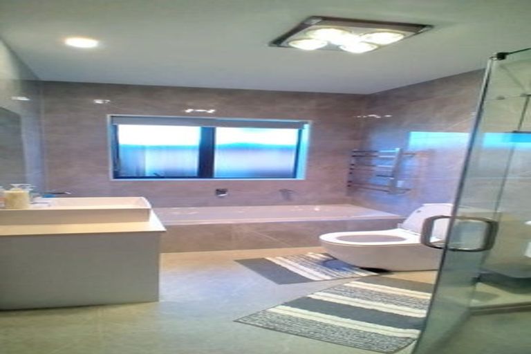 Photo of property in 10 Lavey Road, Flat Bush, Auckland, 2019