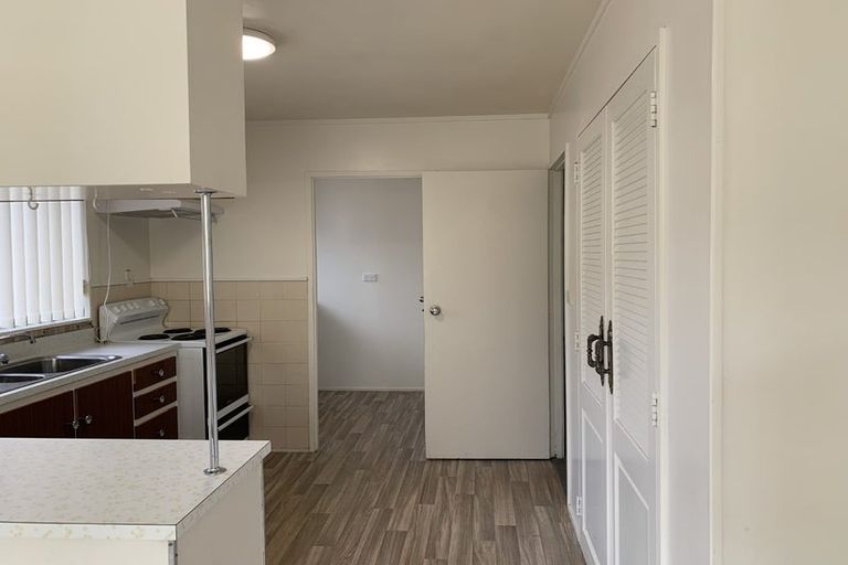 Photo of property in 57 Ruapehu Street, Paraparaumu, 5032