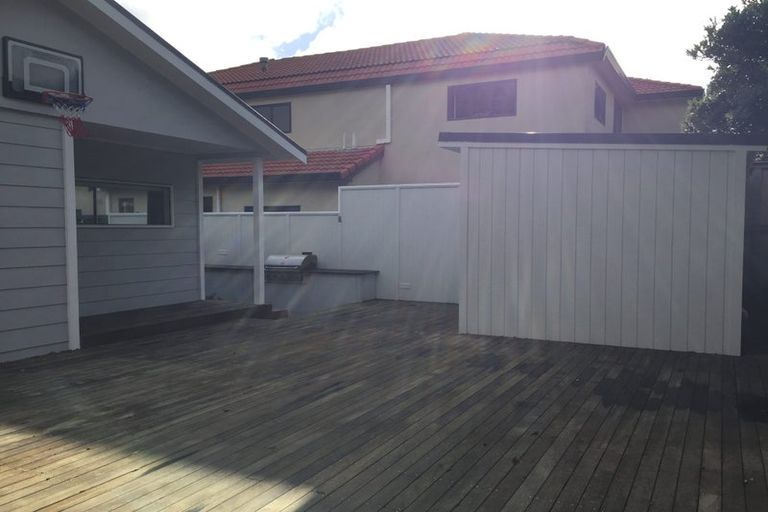 Photo of property in 19a Mantell Street, Seatoun, Wellington, 6022