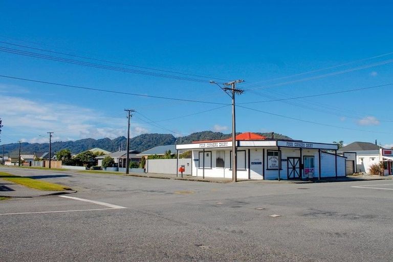 Photo of property in 67 Blake Street, Blaketown, Greymouth, 7805