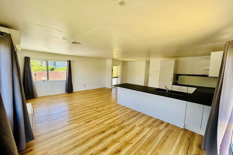 Photo of property in 40 Sequoia Crescent, Owhata, Rotorua, 3010