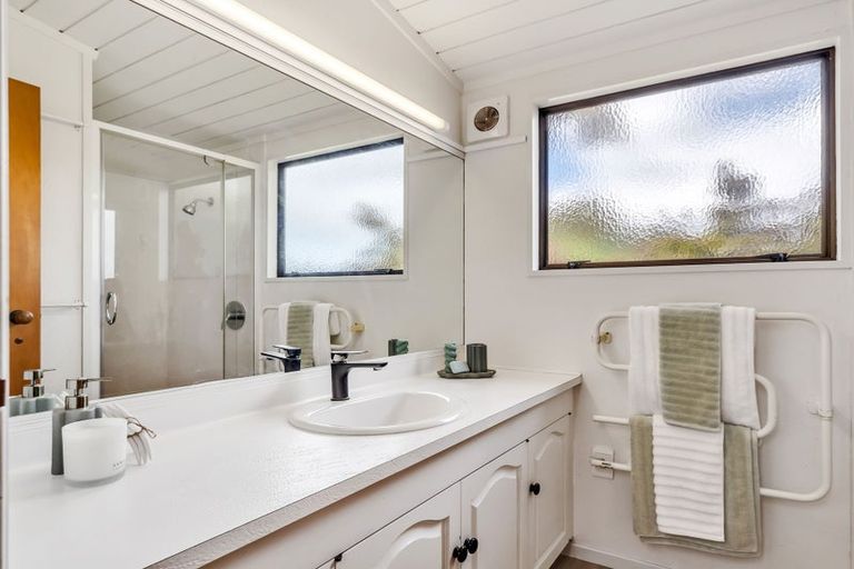 Photo of property in 102 Haukore Street, Hairini, Tauranga, 3112