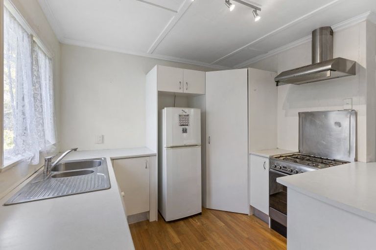 Photo of property in 275 Coronation Avenue, Welbourn, New Plymouth, 4310