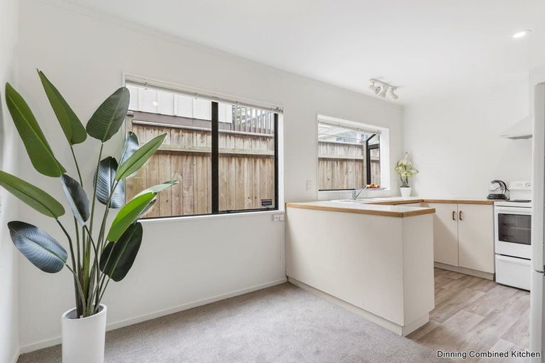 Photo of property in 1/27 Tristram Avenue, Forrest Hill, Auckland, 0620