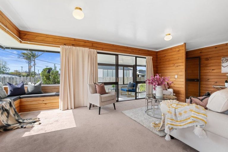 Photo of property in 34a Hatton Road, Orewa, 0931