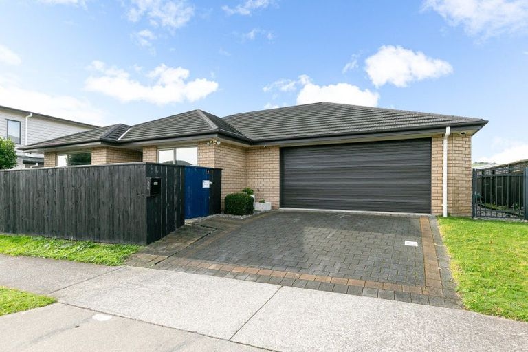 Photo of property in 226 Mark Avenue, Grenada Village, Wellington, 6037