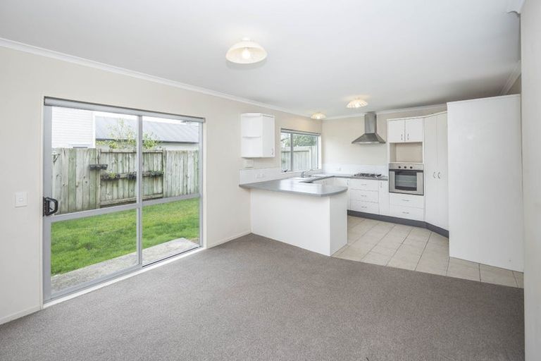 Photo of property in 14 Rene Way, Huntington, Hamilton, 3210