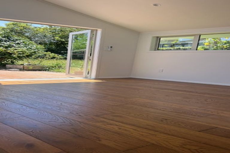 Photo of property in 2/31 Sydney Street, Hauraki, Auckland, 0622