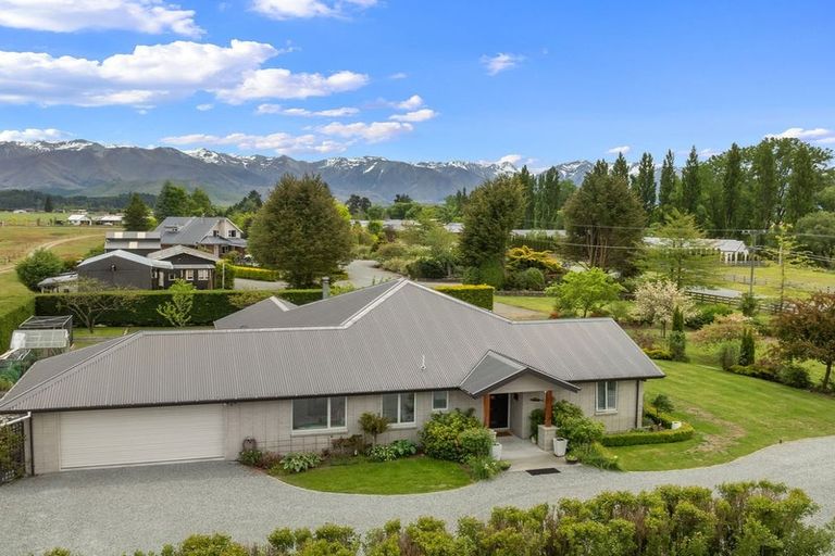 Photo of property in 203 Glen Lyon Road, Twizel, 7901