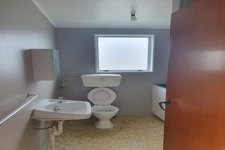 Photo of property in 3/26 Phillip Street, Johnsonville, Wellington, 6037