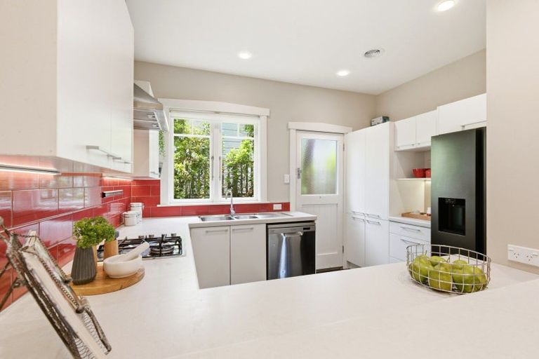 Photo of property in 8 Makererua Street, Ngaio, Wellington, 6035