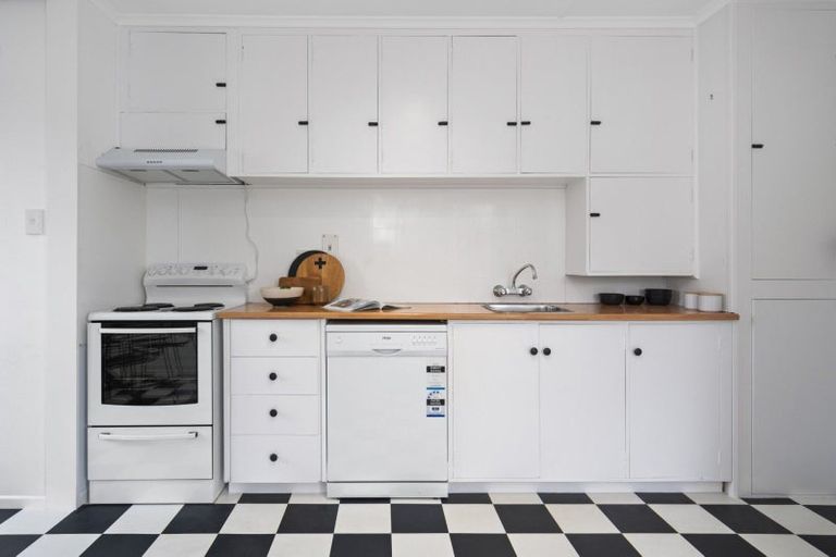 Photo of property in 194 Greerton Road, Greerton, Tauranga, 3112